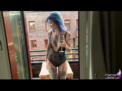❤️ Milzīga meitene sūc ar rīklīti un kaislīgi drāž zem klajas debess ❤❌ Duršanās video pie lv.porn-mate.ru ❤